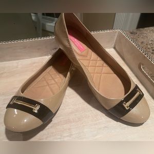 Isaac Mizrahi New York Ballet Flats SZ 7.5